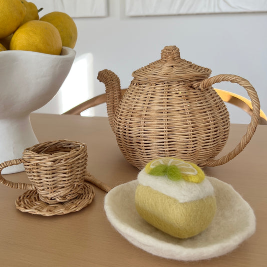 Felt Lemon Sponge Cake