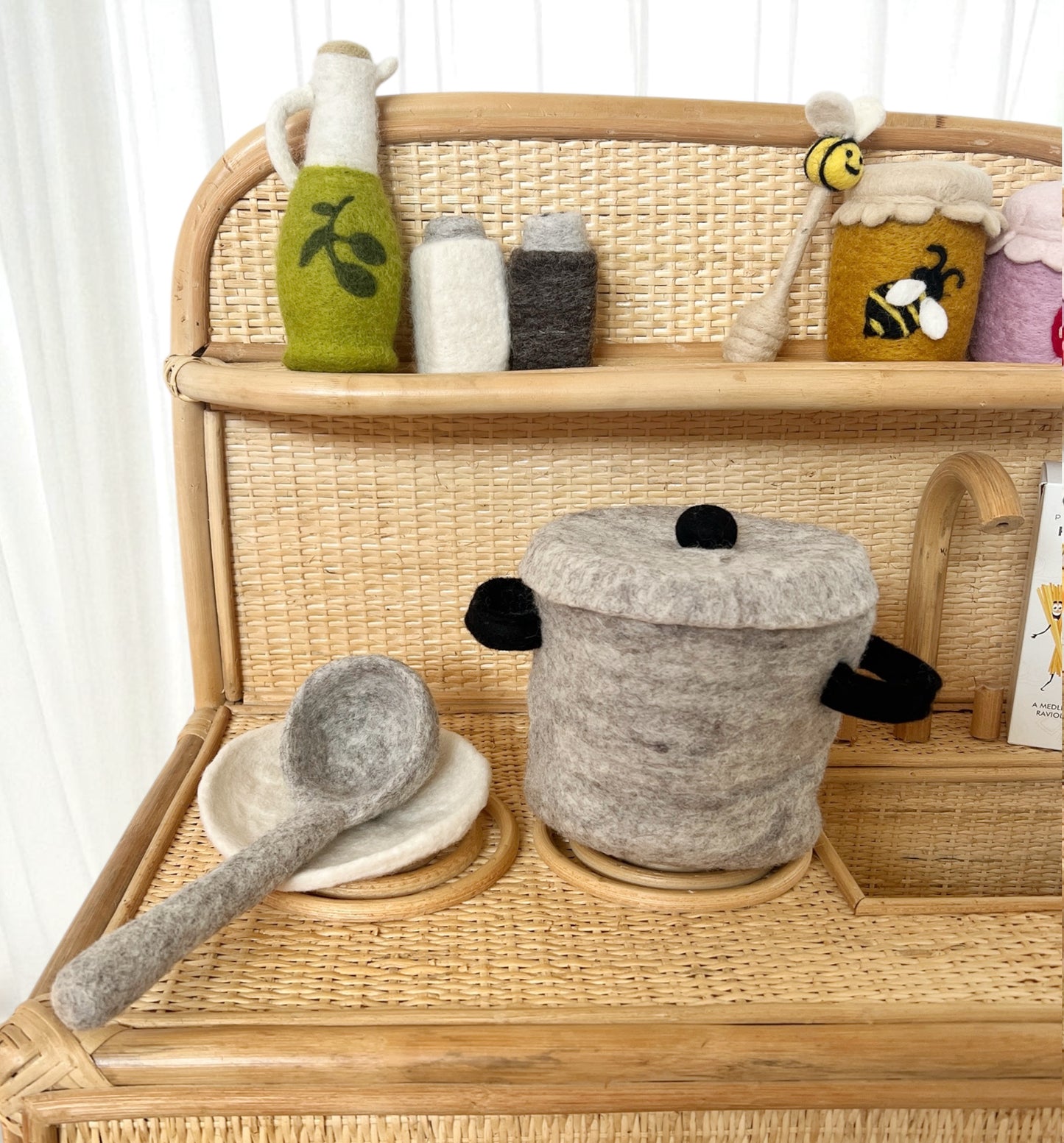 Felt Pot with removable lid - 2 pc set