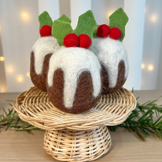 Felt Christmas Cake with Holly