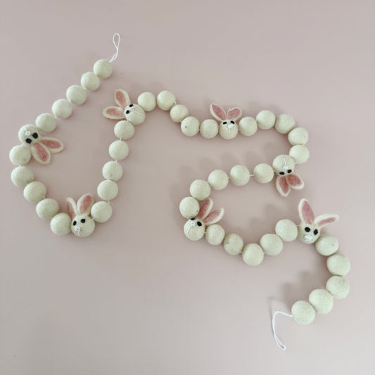 Felt Easter Bunny Garland