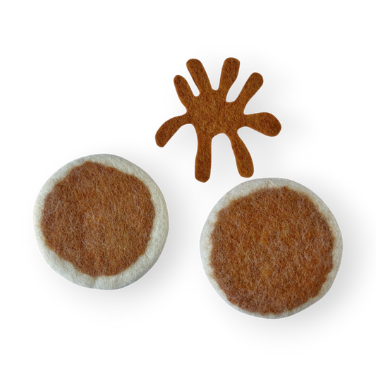 Pancakes with Maple Syrup Splash