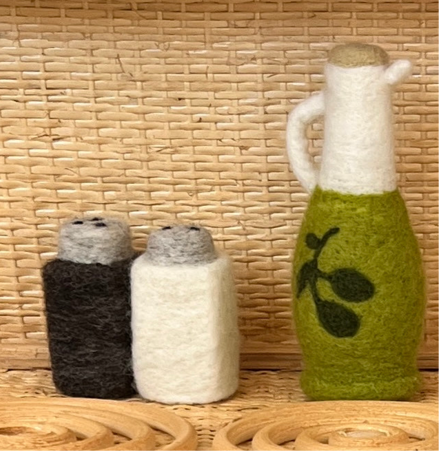 Felt Salad & Dressing Pack - Set of 13
