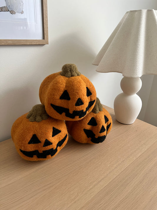 Felt Jack-O’-Lantern