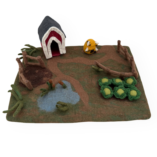 Felt Farm Play Mat Set With Accessories