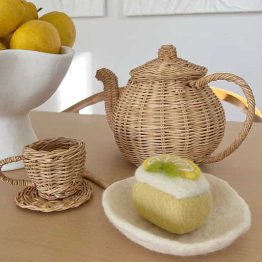 Felt Lemon Sponge Cake